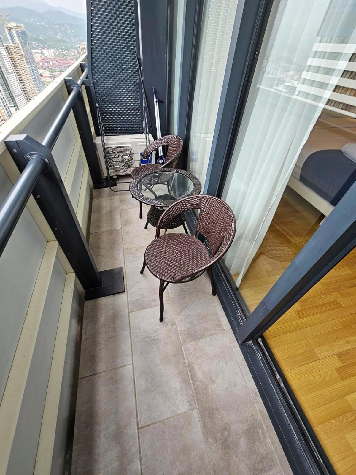 Best Location Apartments In 바투미 외부 사진