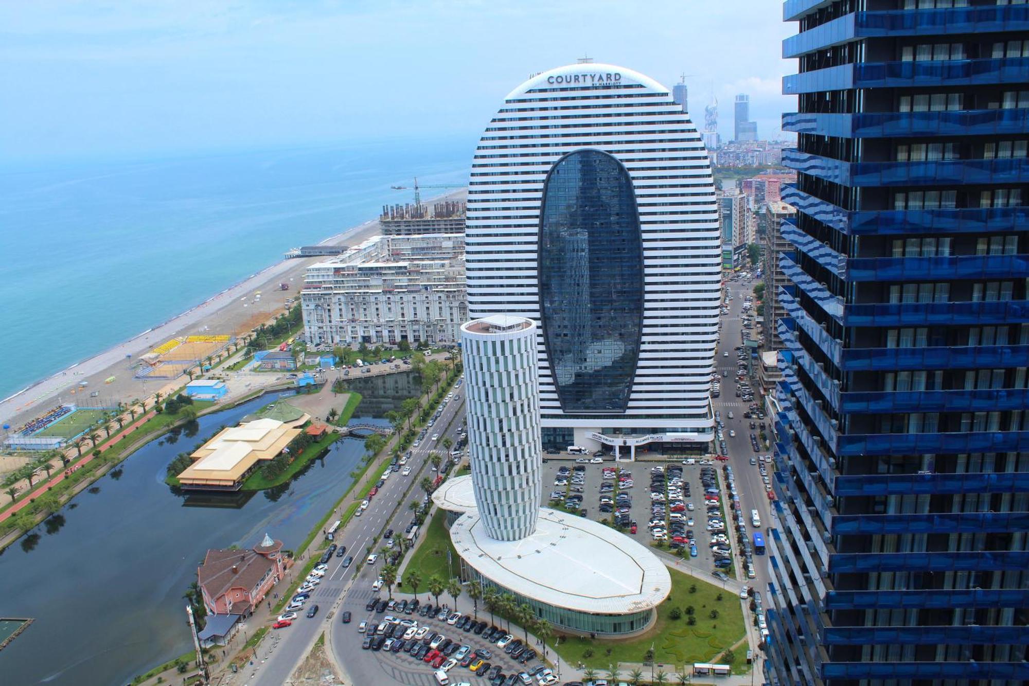 Best Location Apartments In 바투미 외부 사진