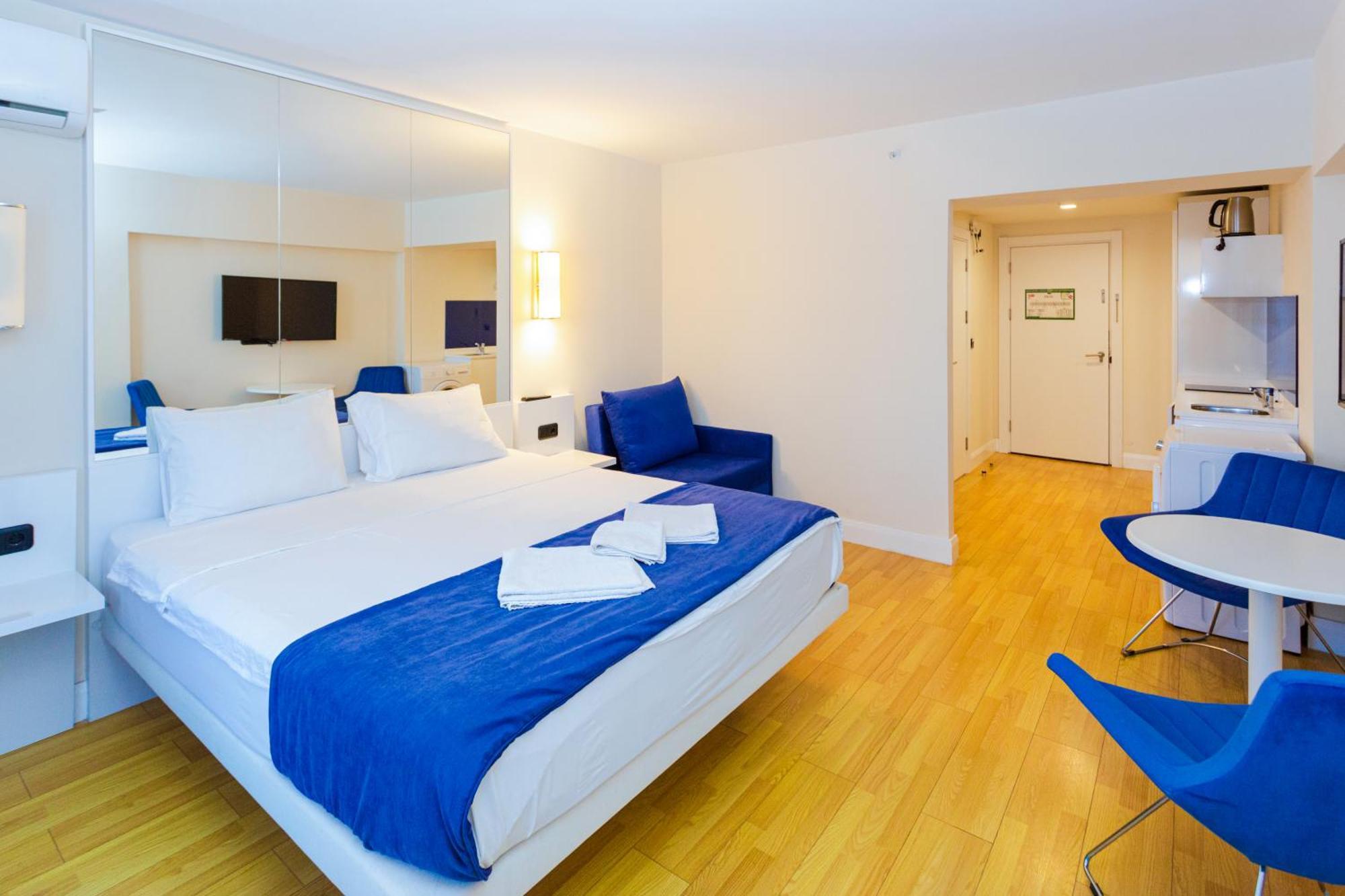 Best Location Apartments In 바투미 외부 사진