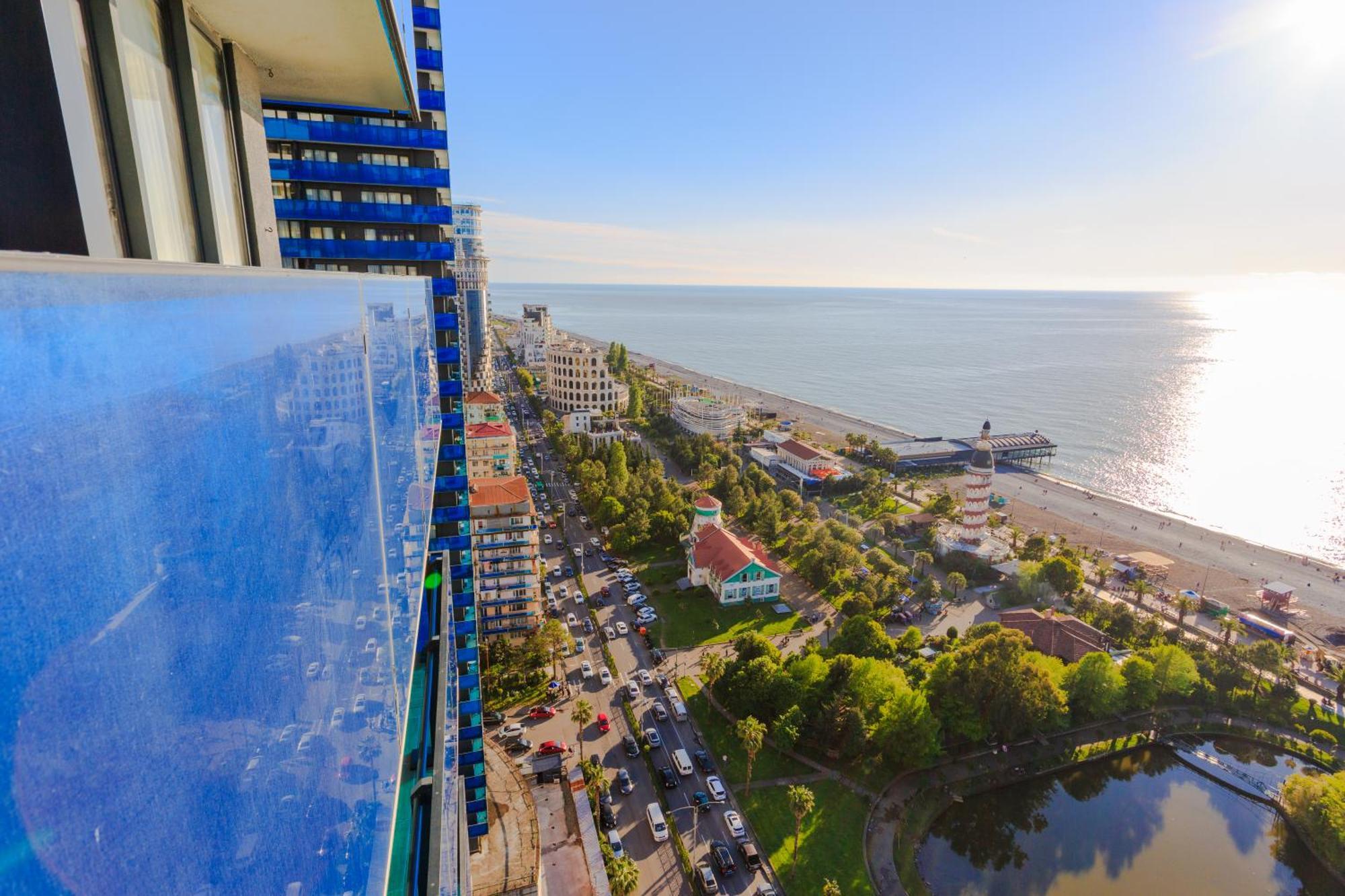 Best Location Apartments In 바투미 외부 사진