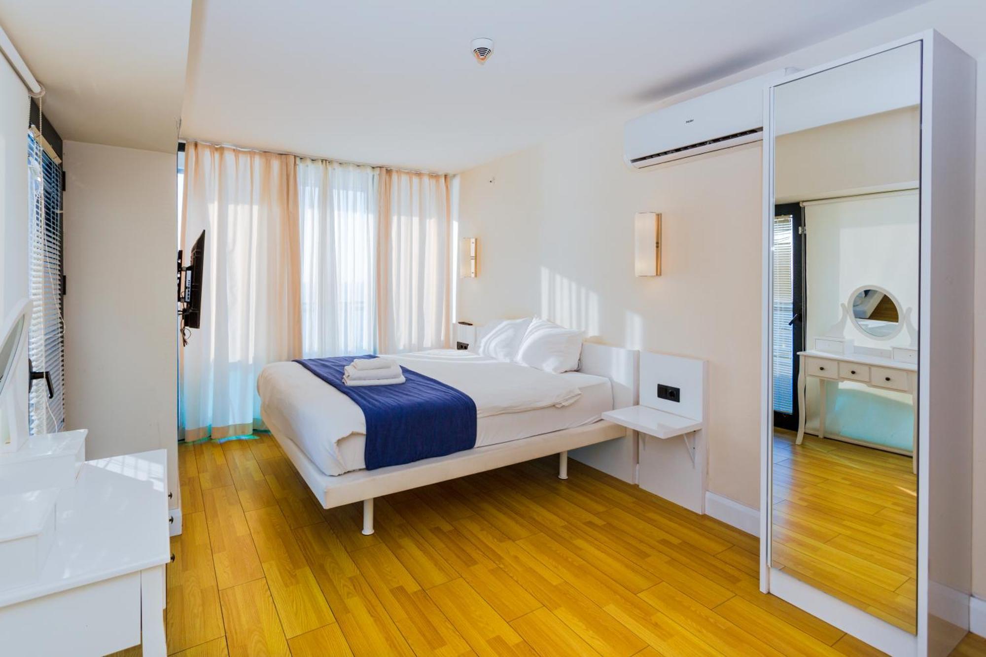 Best Location Apartments In 바투미 외부 사진